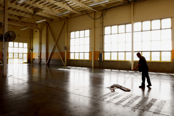 Epoxy floor maintenance